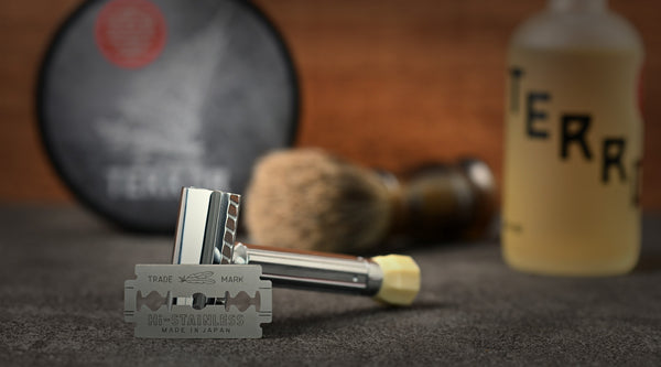 Safety Razor Blade Protection and Drying Box - Darwin Shaving