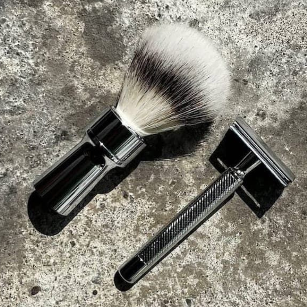 Dovo Primo I Synthetic Silvertip Shaving Brush & Safety Razor Set
