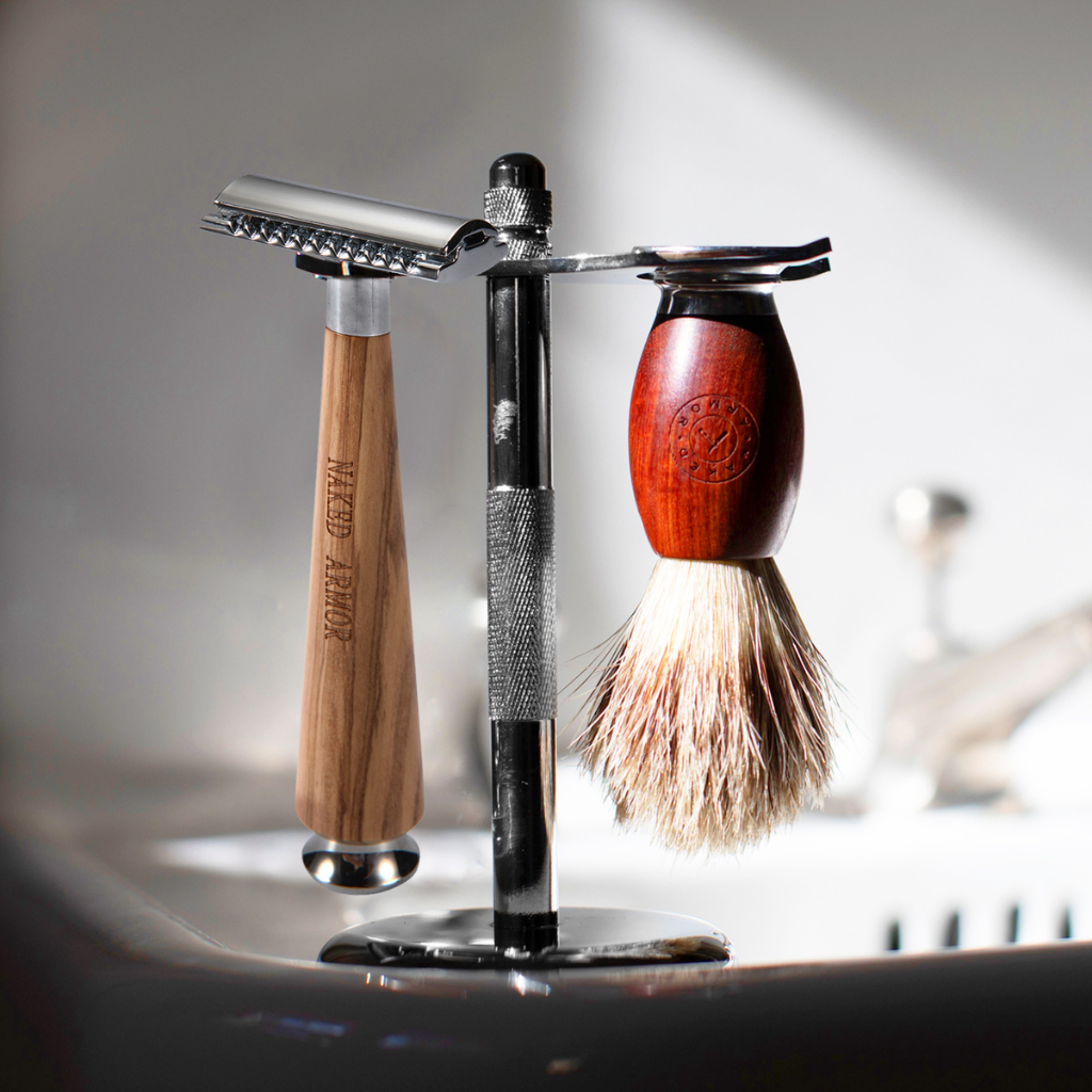 Naked Armor Gaswain Safety Razor Olive Wood Zinc Aluminum.